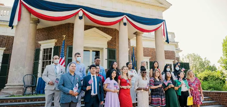 July 4th: Citizenship Ceremony at Monticello